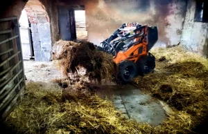 4-wheel drive mini loaders